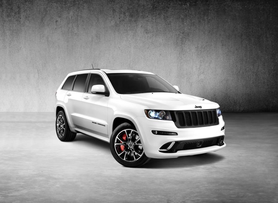  Jeep Grand Cherokee SRT8 Alpine 2013 года  (фото 4 из 5)
